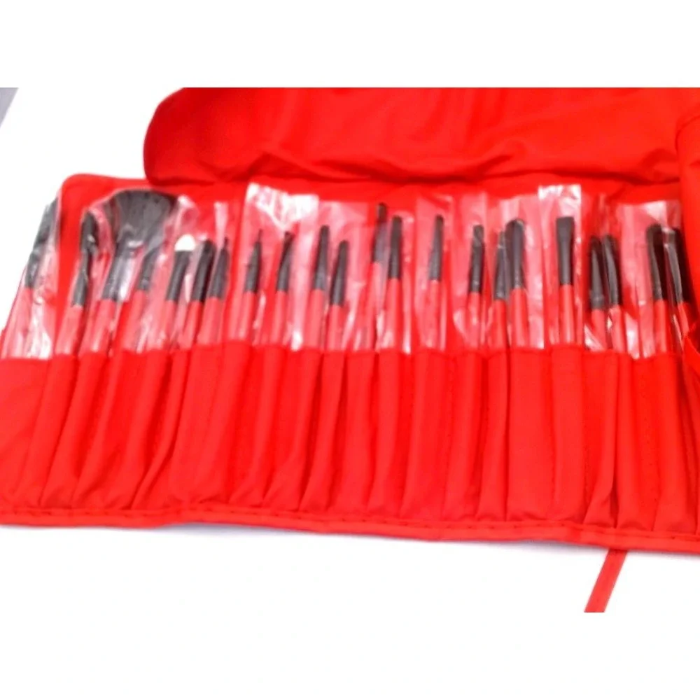 Yuwaku - 32 Pc Makeup Brush Set, Red, BRAND NEW WITH PACKAGE